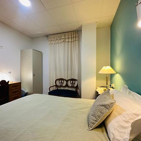 Mirador 1 Del Mercado Central - Habitacion Con Bano Privado En El Centro De La Ciudad Vella 발렌시아 외부 사진