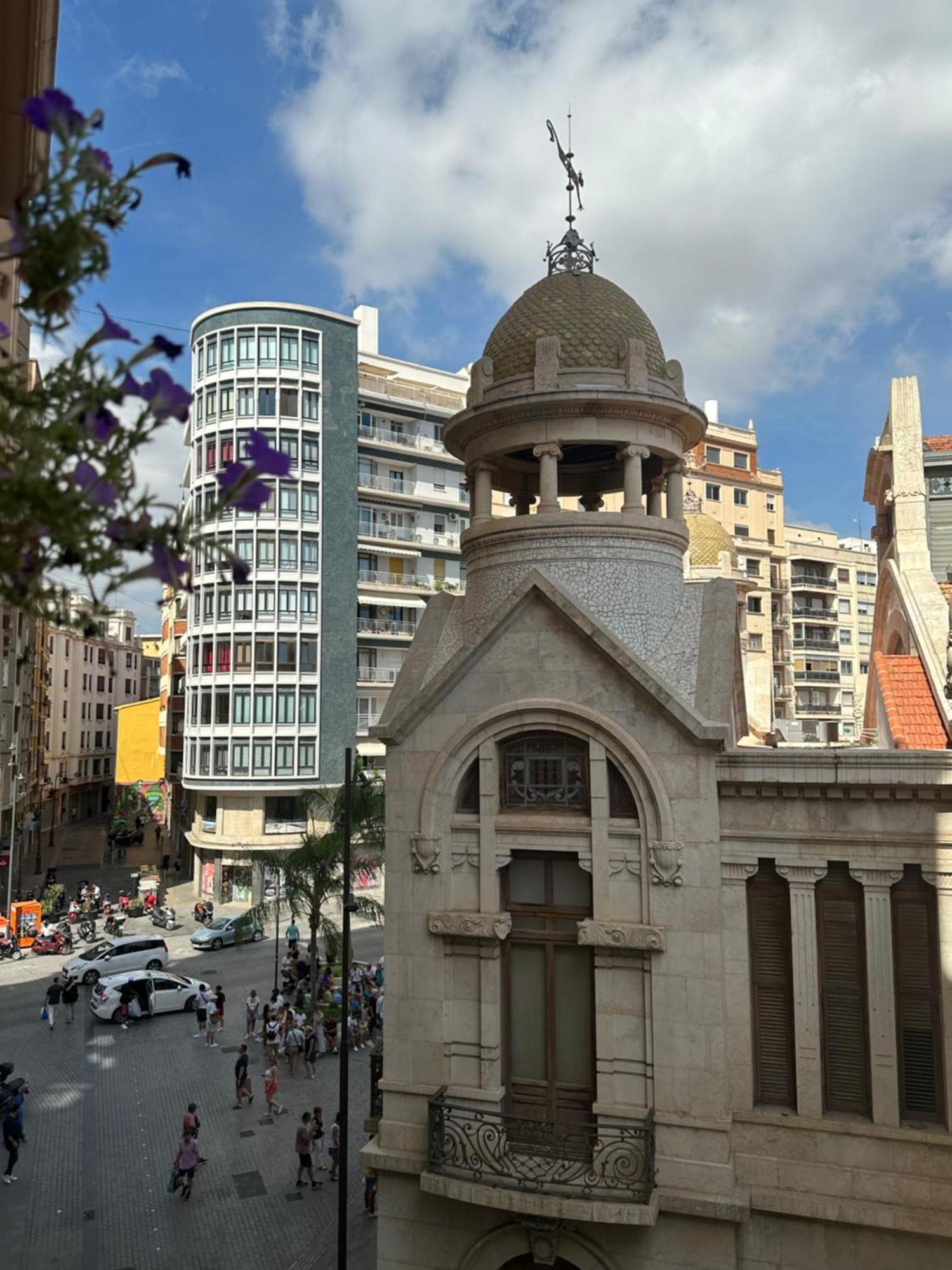 Mirador 1 Del Mercado Central - Habitacion Con Bano Privado En El Centro De La Ciudad Vella 발렌시아 외부 사진