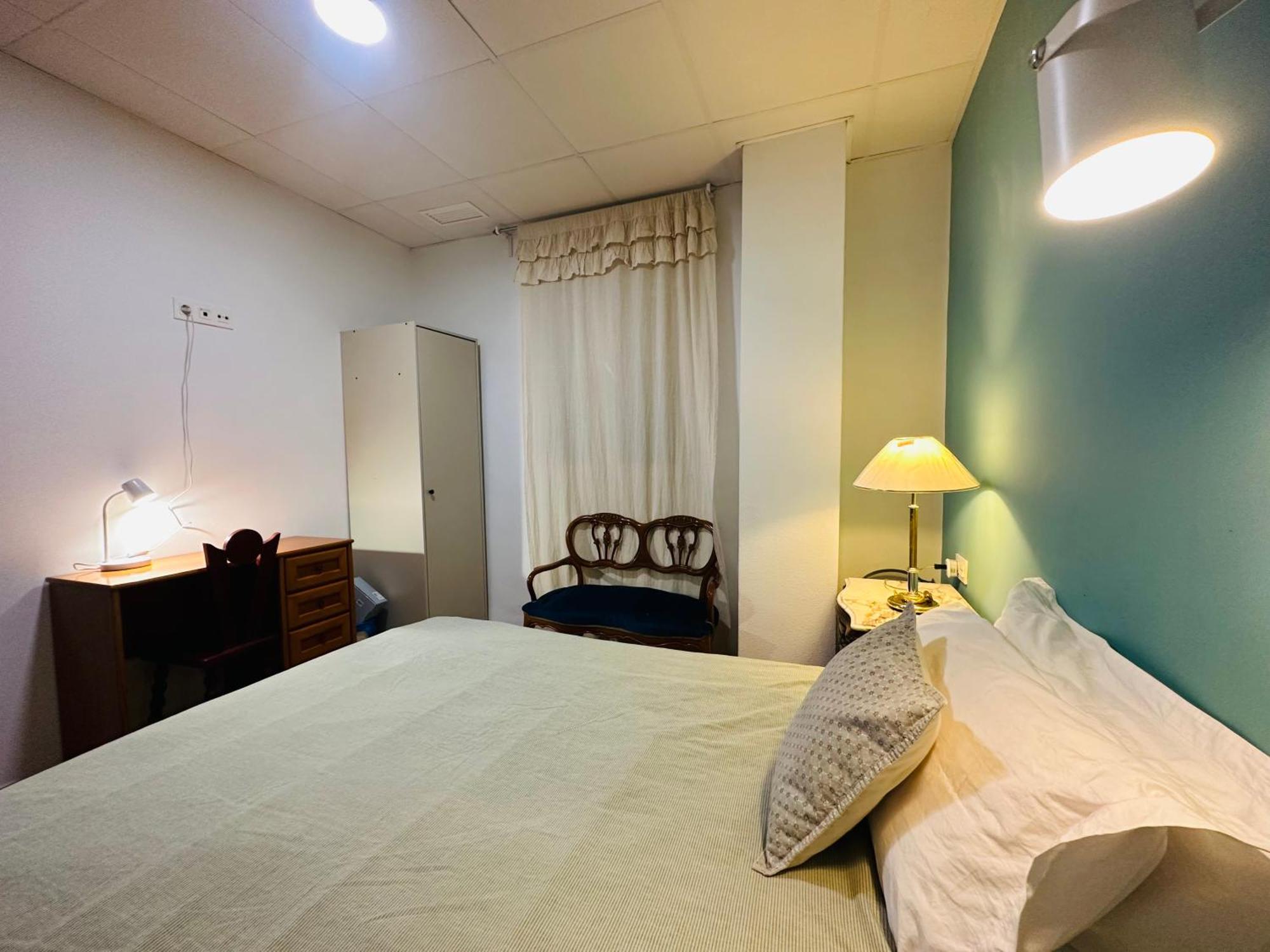 Mirador 1 Del Mercado Central - Habitacion Con Bano Privado En El Centro De La Ciudad Vella 발렌시아 외부 사진